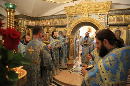 Праздник Почаевской иконы Богородицы